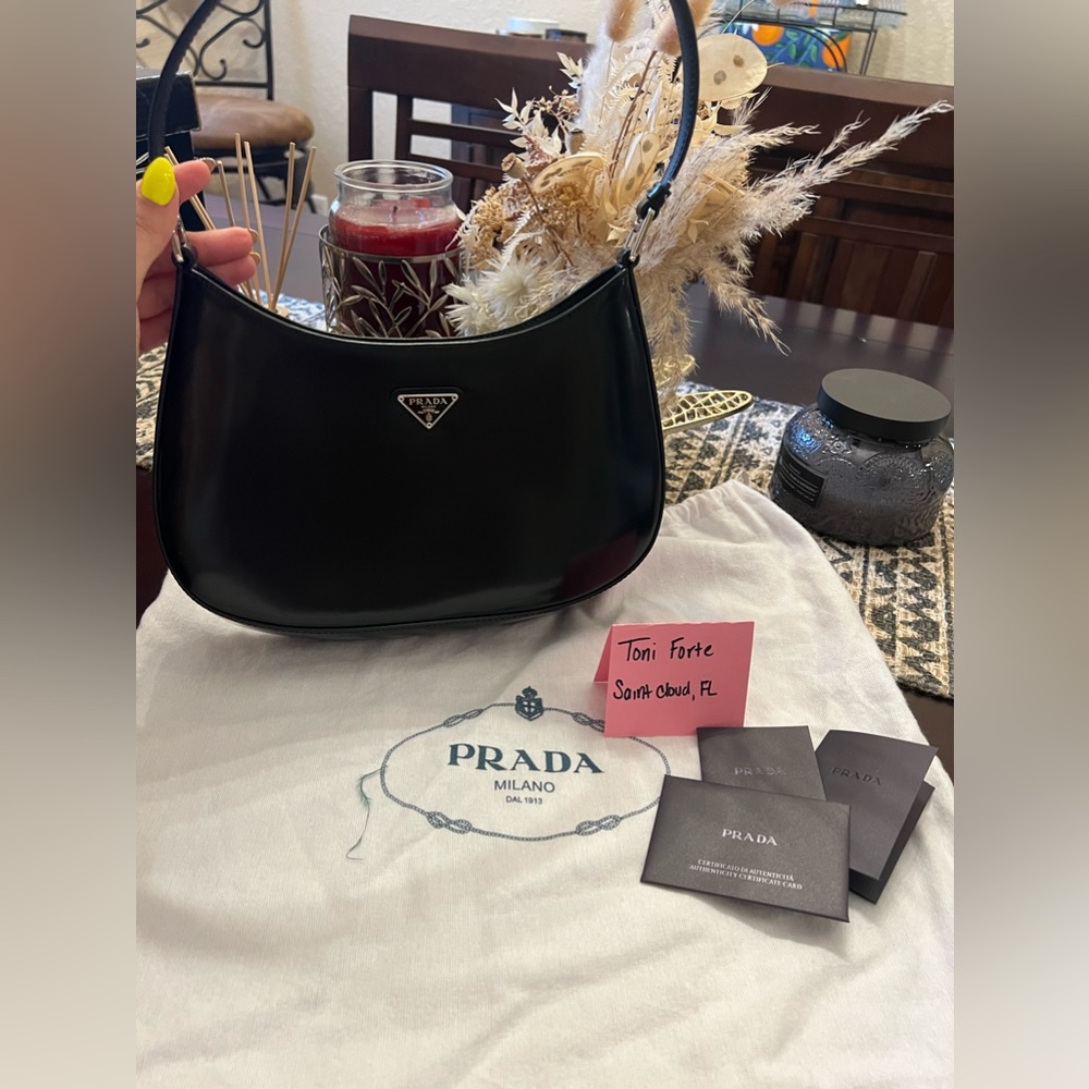 Prada Cleo